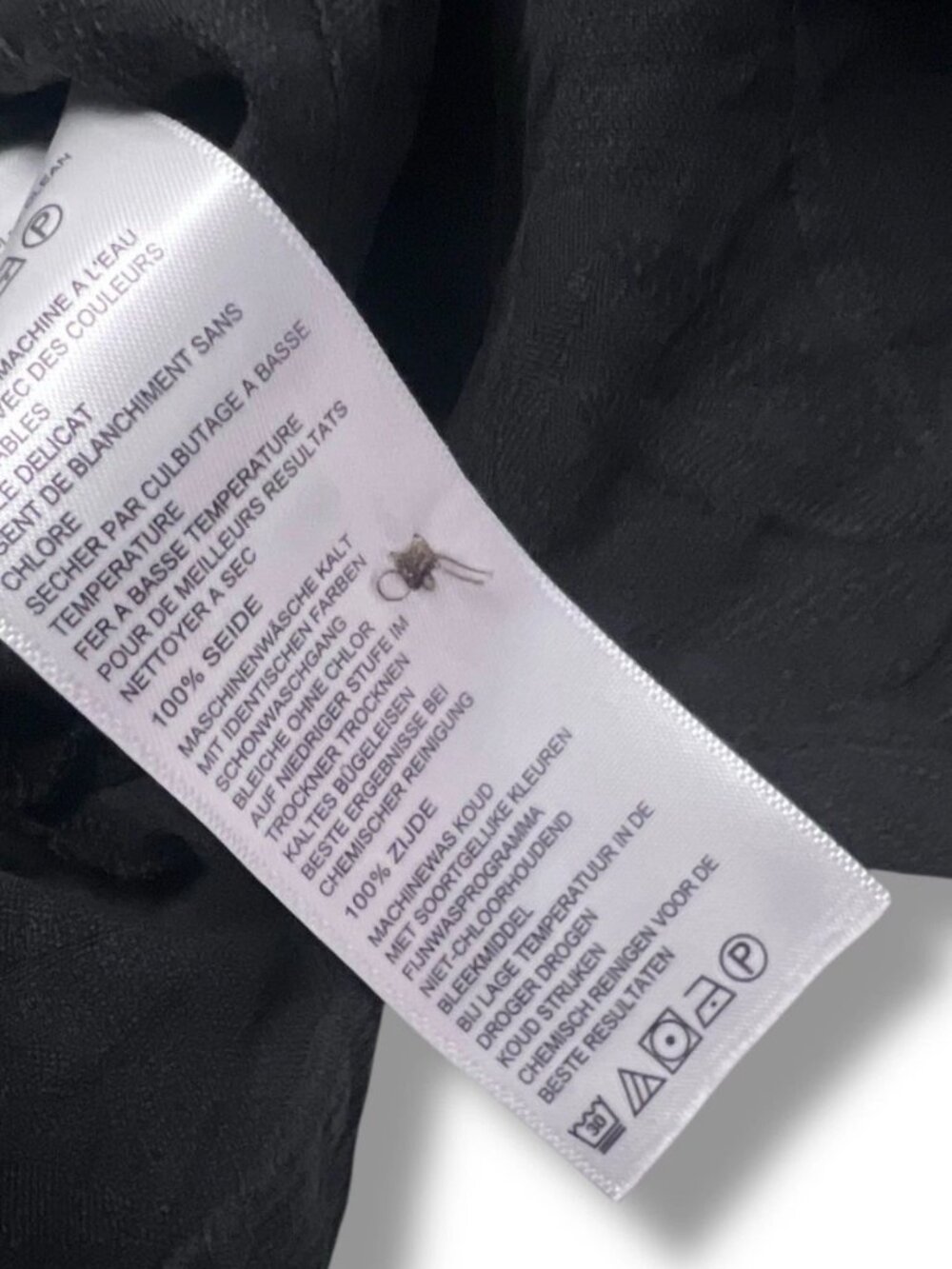 Tommy Bahama Oklahoma Sooners 100% Silk Shirt - Picture 8 of 9